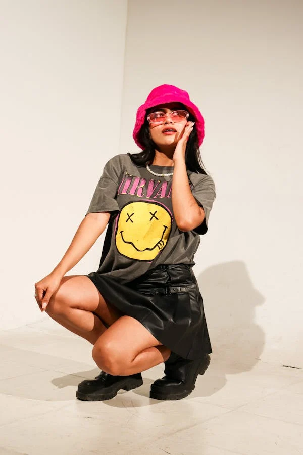 Unveiling the Hottest Fashion Trends This Season!
