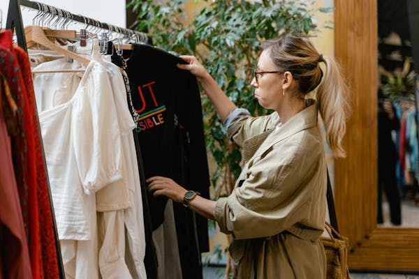 5 Reasons to Switch to Sustainable Fashion – It’s Time to Make a Change!